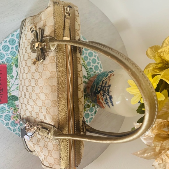 Authentic Gucci Canvas Shoulder bag - Picture 5 of 12